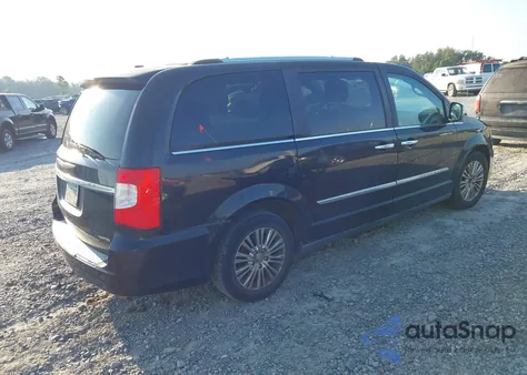 2011 Chrysler Town & Country Limited from USA, damaged, VIN 2A4RR6DGXBR667944